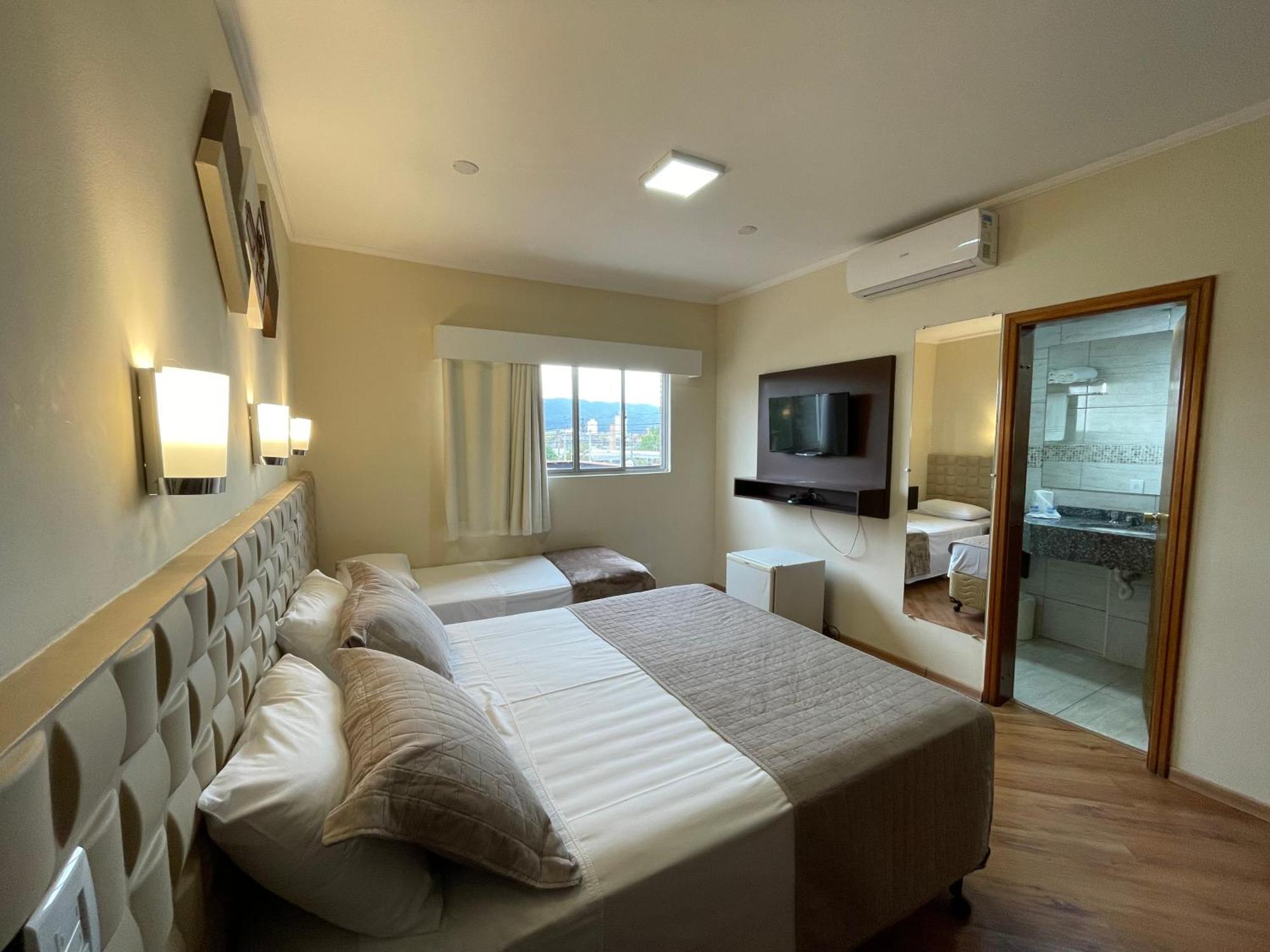 Hotel Marbor 무지다스크루제스 외부 사진