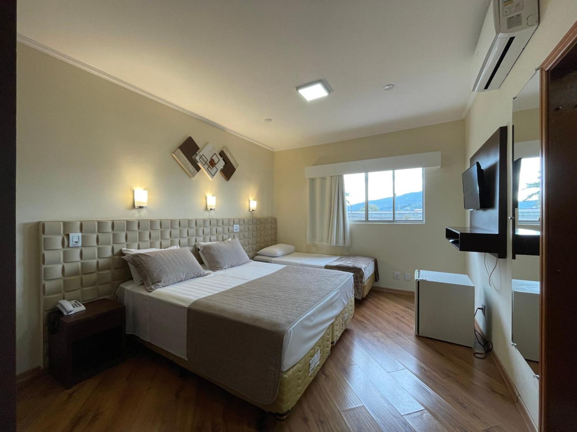 Hotel Marbor 무지다스크루제스 외부 사진