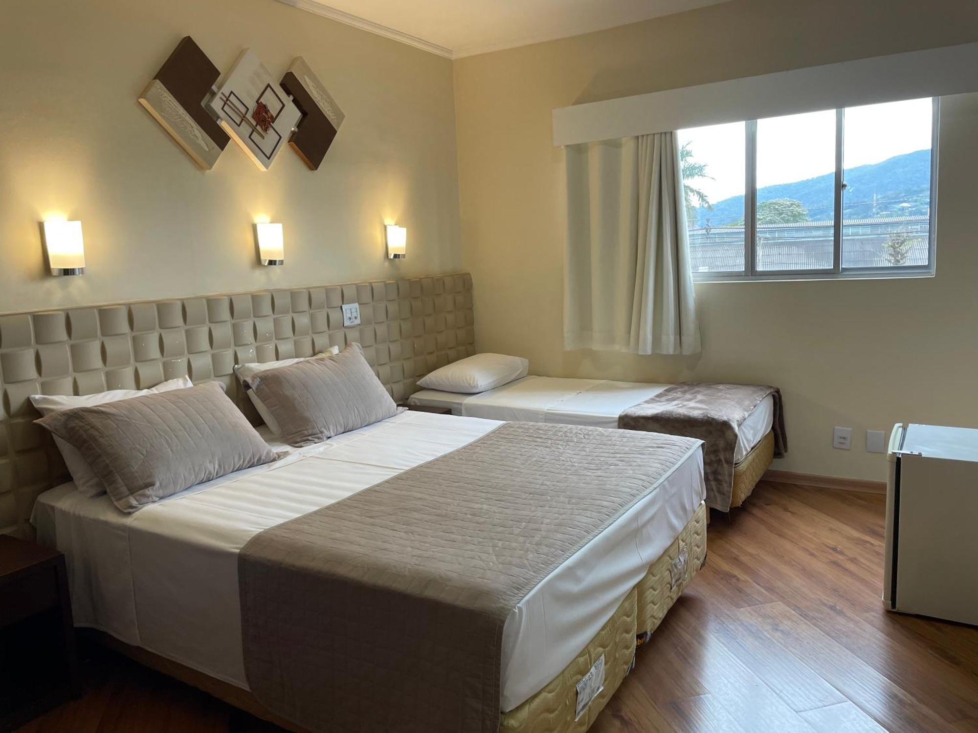 Hotel Marbor 무지다스크루제스 외부 사진