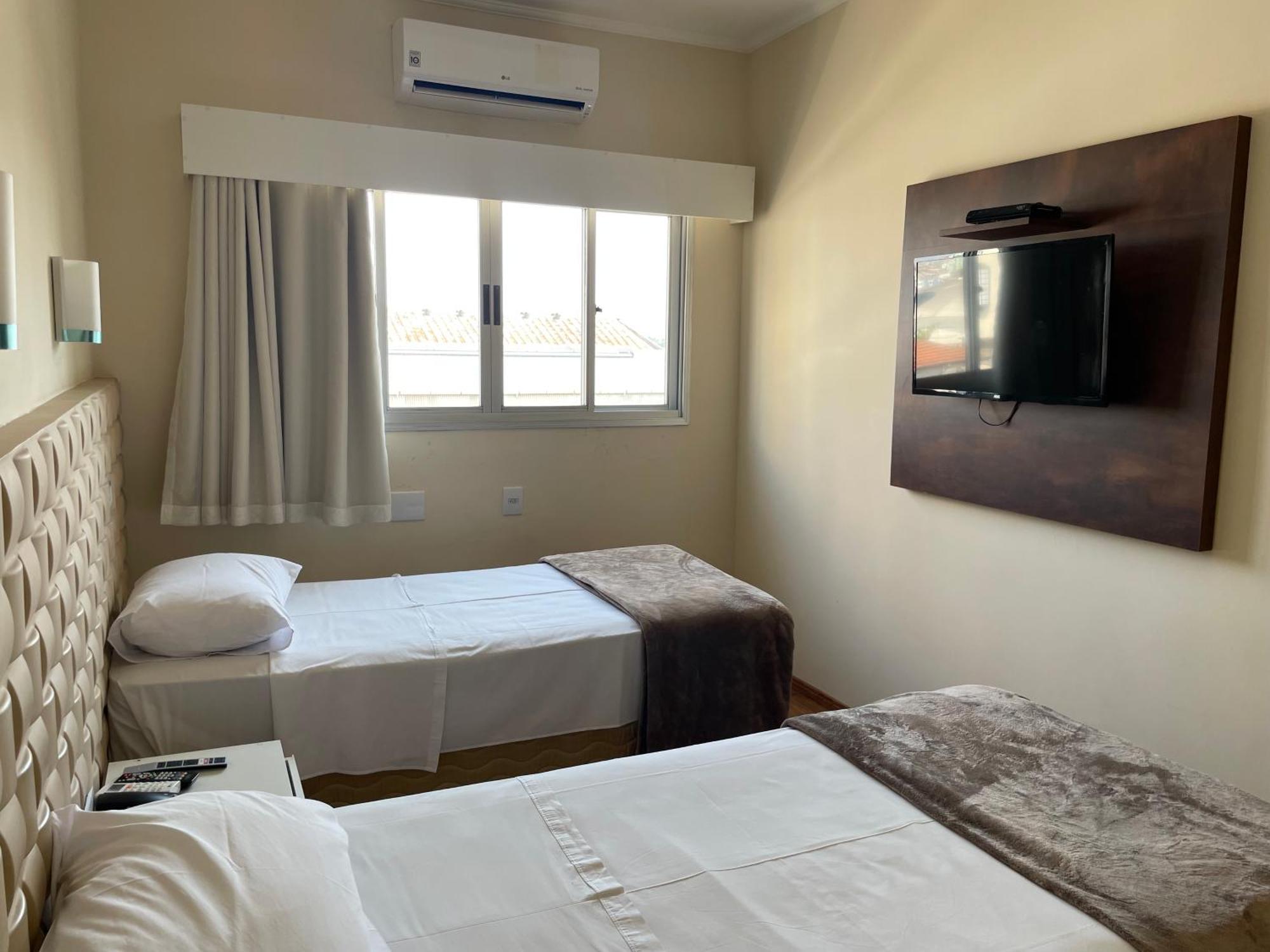 Hotel Marbor 무지다스크루제스 외부 사진
