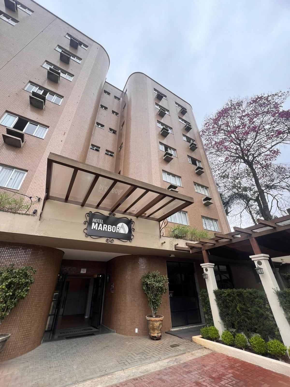 Hotel Marbor 무지다스크루제스 외부 사진